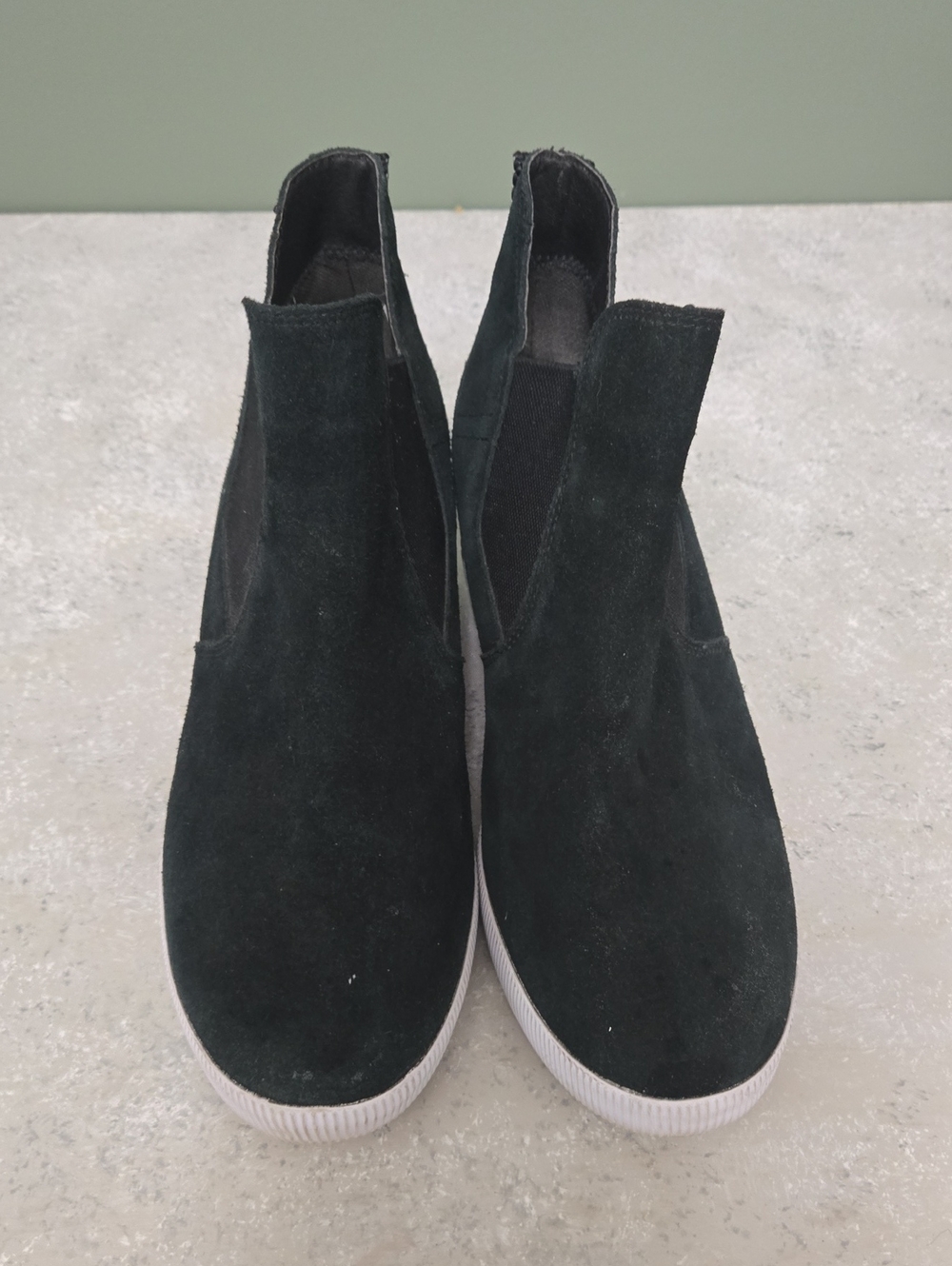 Womens Sorel Black Suede Slip-On Wedge Chelsea Sneakers